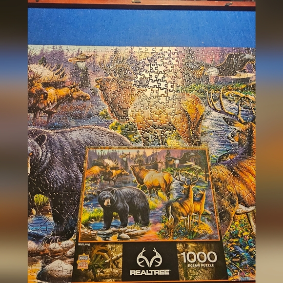 Realtree Wild Living 1000 Piece Jigsaw Puzzle - Picture 4 of 4